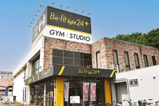 B-PILATES鶴ヶ丘店外観